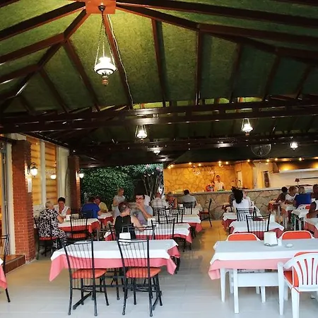 Kervan Hotel Side